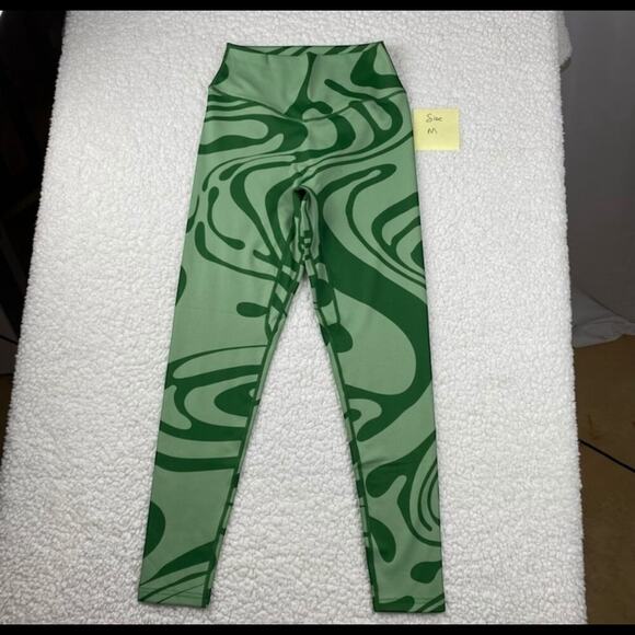 Vitality x Cosmopolitan Ascent Women’s Leggings – Botanical Green Swirl Print, M - Picture 2 of 6